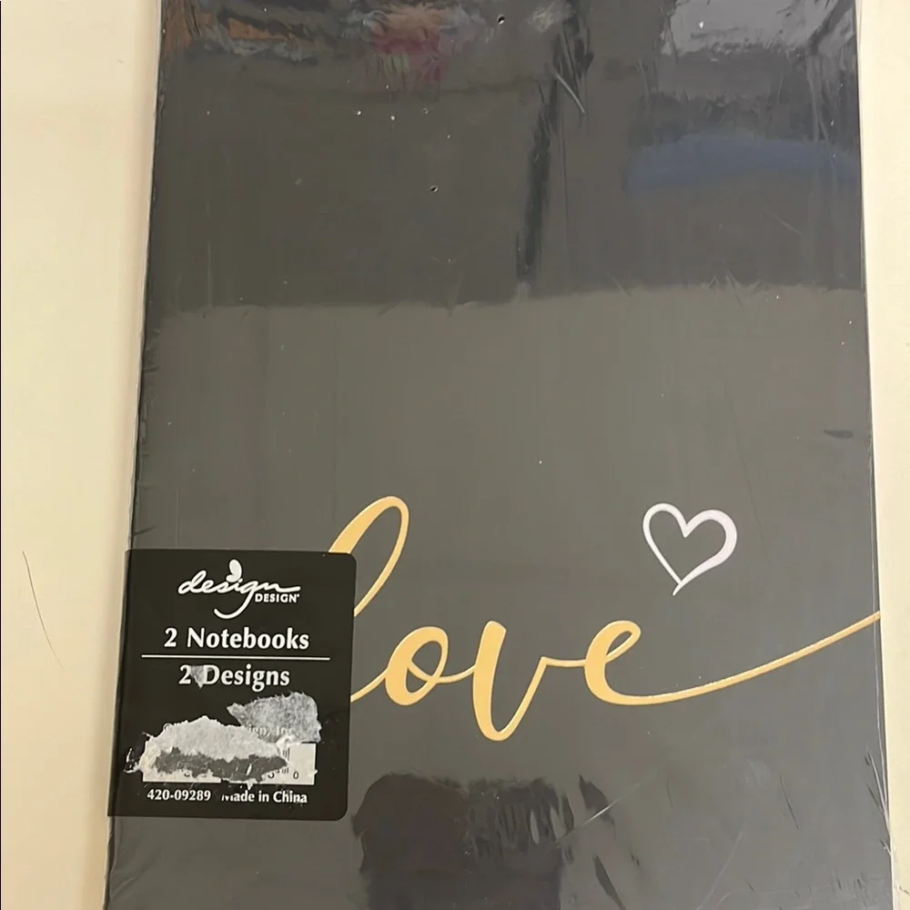 Eiffel Tower Notebooks - Gold and Black - Picture 2 of 3